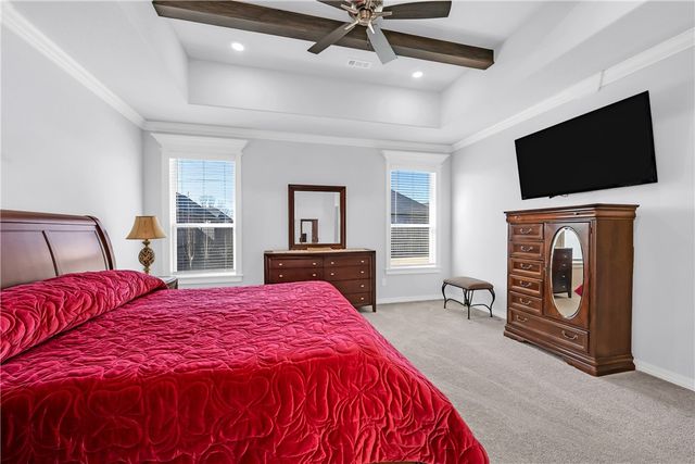 791 Brunello Circle, Tontitown, AR 72762