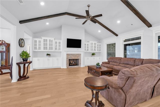 791 Brunello Circle, Tontitown, AR 72762