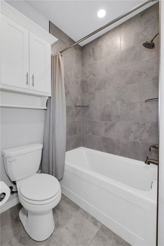 791 Brunello Circle, Tontitown, AR 72762