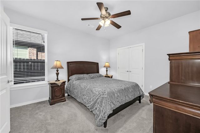 791 Brunello Circle, Tontitown, AR 72762