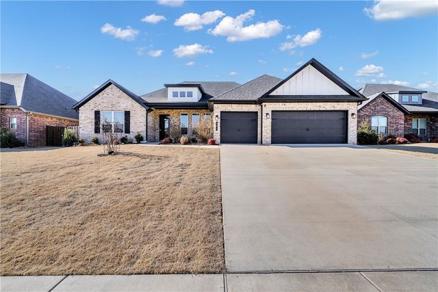 791 Brunello Circle, Tontitown, AR 72762