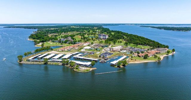 57200 E Highway 125 Unit 3751, Monkey Island, OK 74331