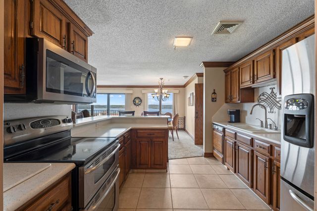 57200 E Highway 125 Unit 3751, Monkey Island, OK 74331