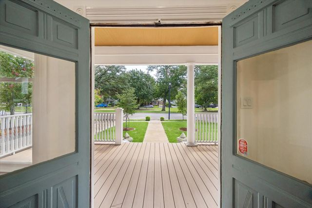 1229 Heights Boulevard, Houston, TX 77008