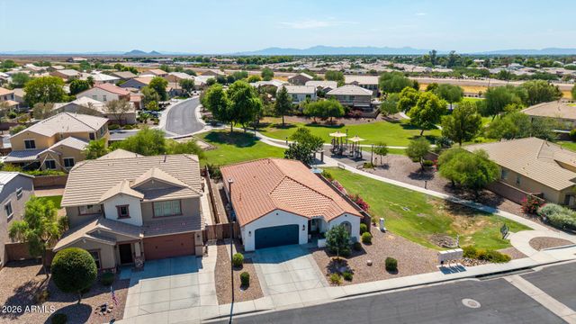 7658 S SORRELL Lane, Gilbert, AZ 85298