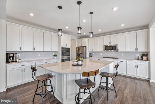 115 BRANDENBURY CT, Stephens City, VA 22655