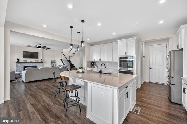 115 BRANDENBURY CT, Stephens City, VA 22655