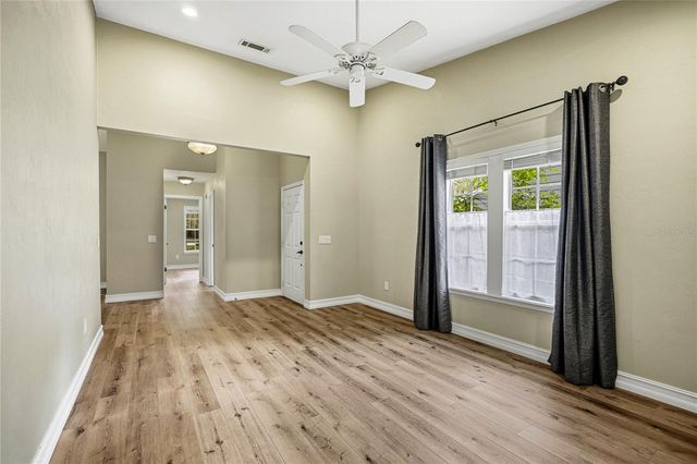 430 NW 48TH BOULEVARD, Gainesville, FL 32607