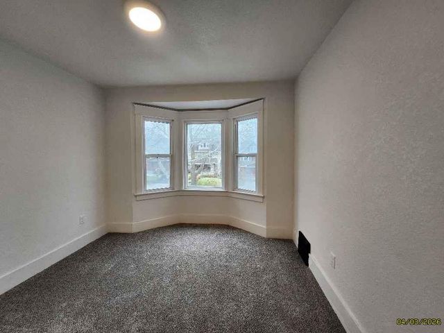 310 Kensington Avenue, Kansas City, MO 64124