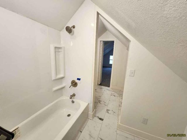 310 Kensington Avenue, Kansas City, MO 64124