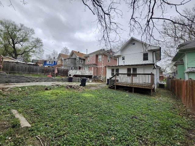 310 Kensington Avenue, Kansas City, MO 64124