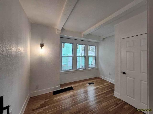 310 Kensington Avenue, Kansas City, MO 64124