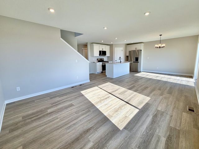 3050 Jandura Avenue NE, Saint Michael, MN 55376