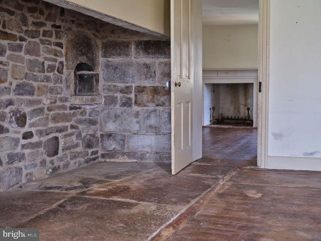 119 RAVEN ROCK RD, Stockton, NJ 08559