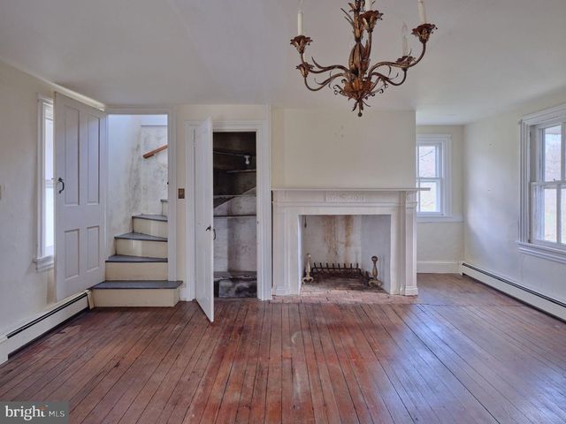 119 RAVEN ROCK RD, Stockton, NJ 08559