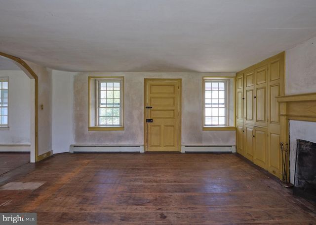 119 RAVEN ROCK RD, Stockton, NJ 08559