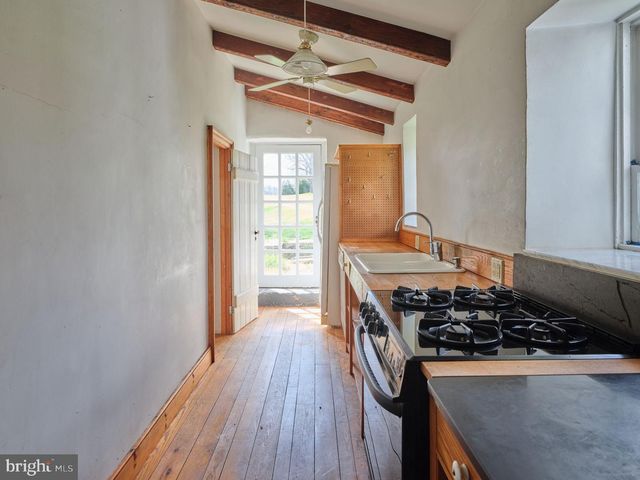 119 RAVEN ROCK RD, Stockton, NJ 08559