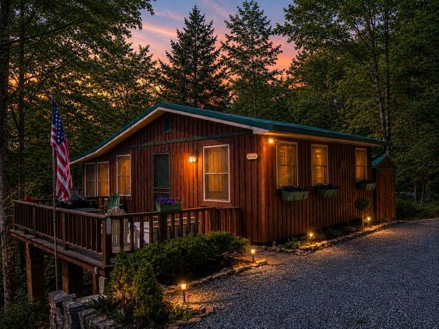 116 Cabin Drive, Russell Springs, KY 42642