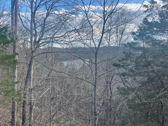 116 Cabin Drive, Russell Springs, KY 42642