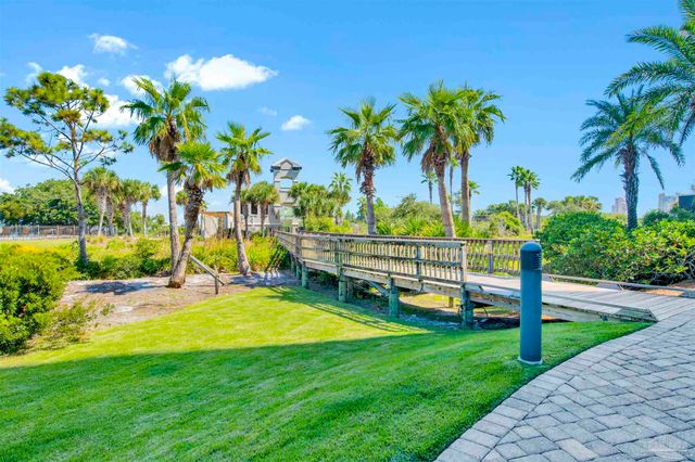 14900 River Rd 303, Pensacola, FL 32507