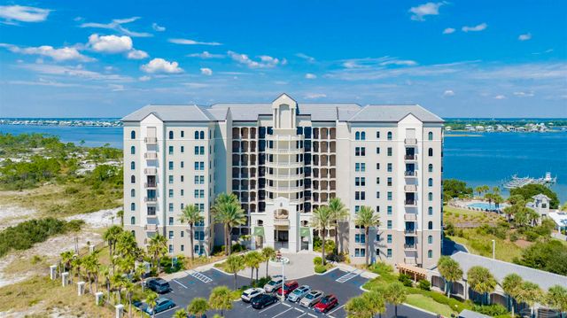 14900 River Rd 303, Pensacola, FL 32507