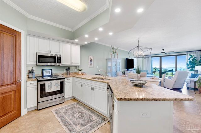 14900 River Rd 303, Pensacola, FL 32507