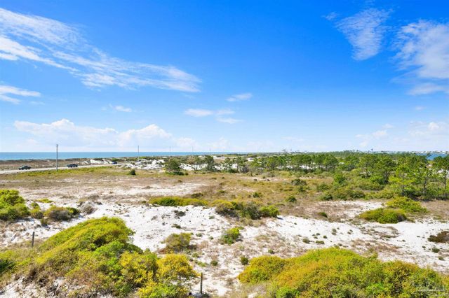 14900 River Rd 303, Pensacola, FL 32507