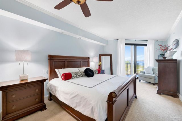 14900 River Rd 303, Pensacola, FL 32507