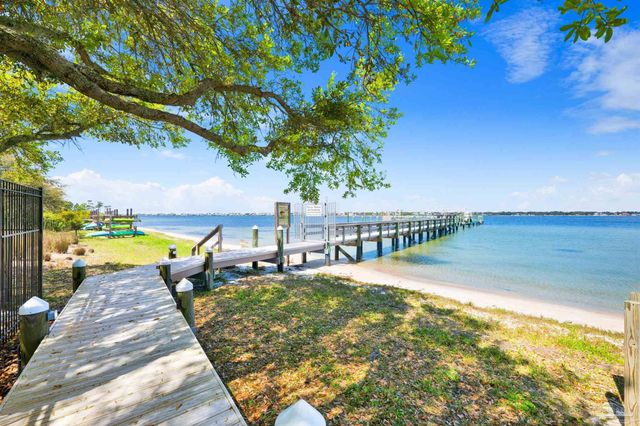14900 River Rd 303, Pensacola, FL 32507