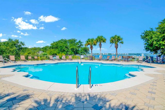 14900 River Rd 303, Pensacola, FL 32507