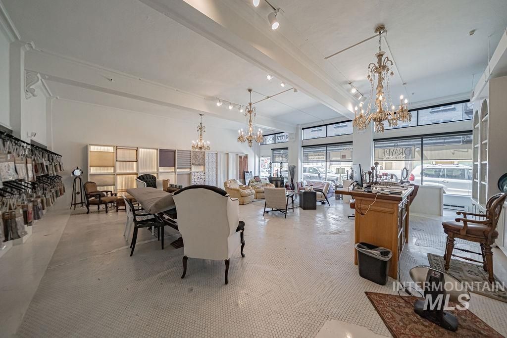 310 E Center St, Pocatello, ID 83201 photo 15