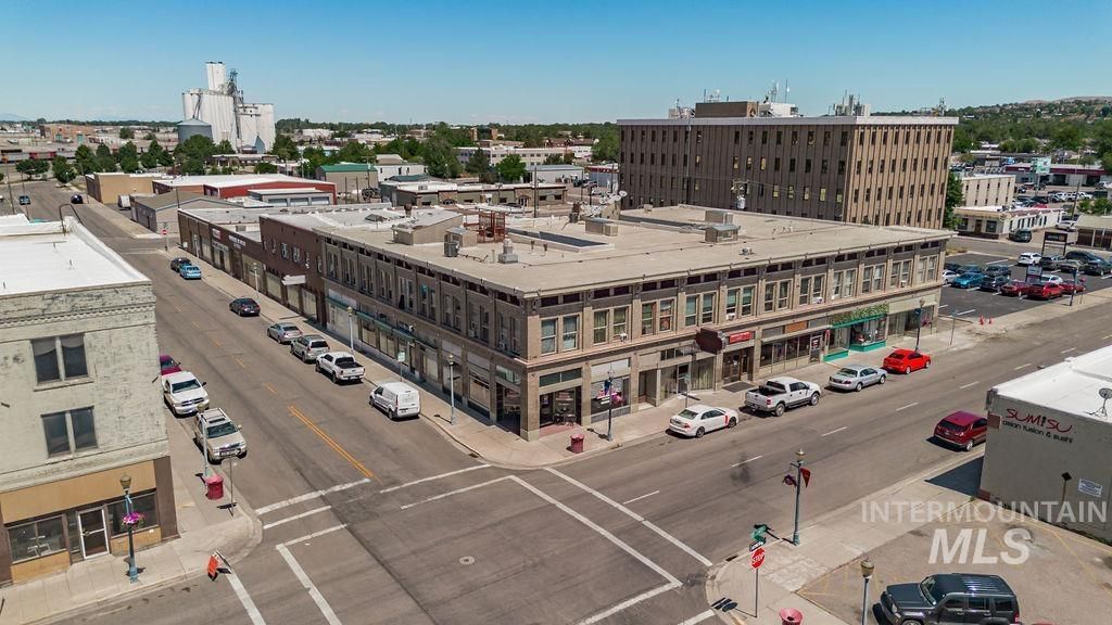 310 E Center St, Pocatello, ID 83201 photo 3