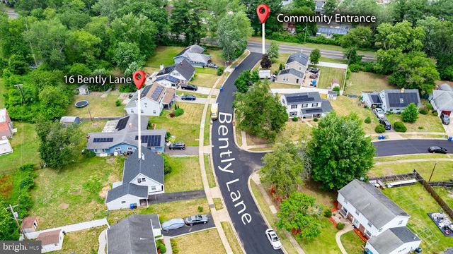 16 BENTLY LN, Willingboro, NJ 08046