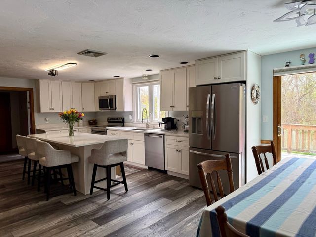 19 Copeland St, Marshfield, MA 02050
