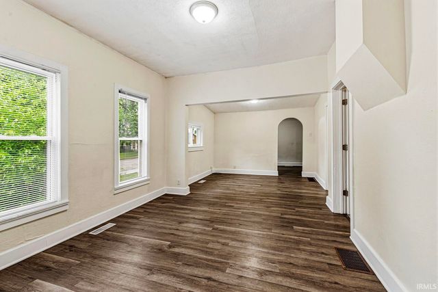 617 E Jefferson Street, Goshen, IN 46528