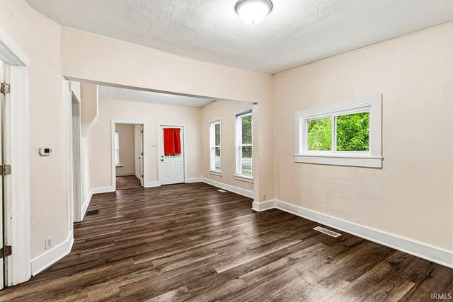 617 E Jefferson Street, Goshen, IN 46528