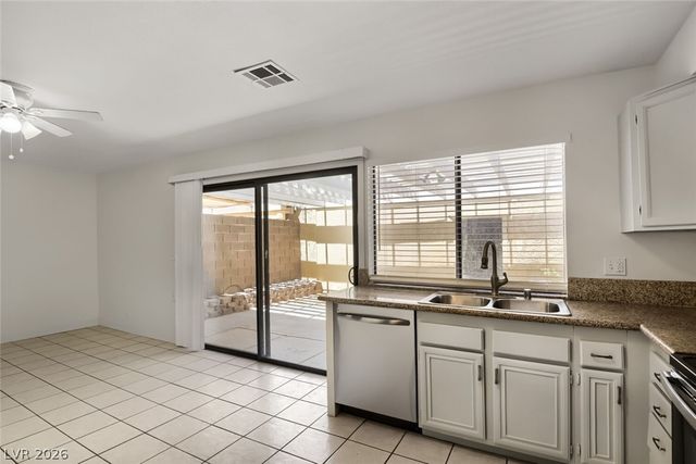 3249 Liahona Way, Las Vegas, NV 89121