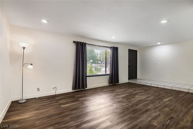 3249 Liahona Way, Las Vegas, NV 89121