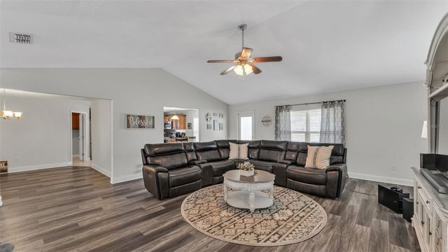 6929 BENTLY DRIVE, Lakeland, FL 33809