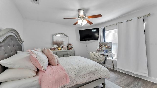 6929 BENTLY DRIVE, Lakeland, FL 33809