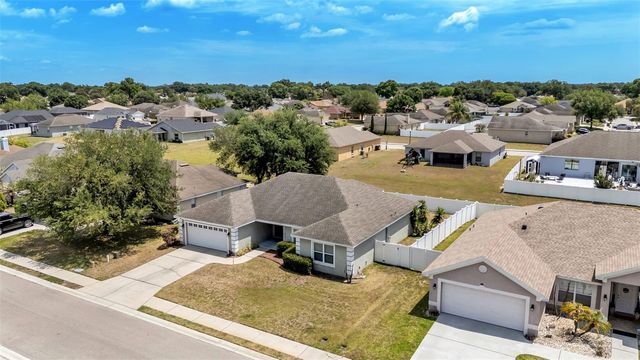 6929 BENTLY DRIVE, Lakeland, FL 33809