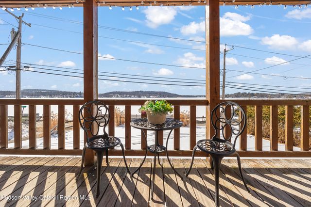 407 Lakeview Road, Craryville, NY 12521