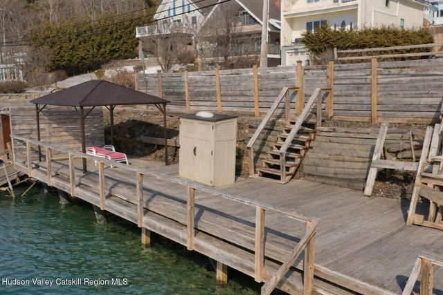 407 Lakeview Road, Craryville, NY 12521