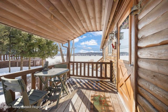 407 Lakeview Road, Craryville, NY 12521