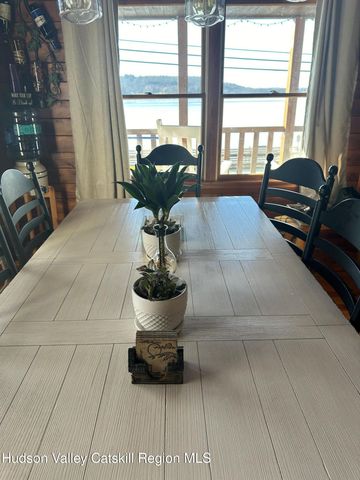 407 Lakeview Road, Craryville, NY 12521