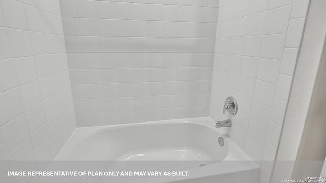 198 KOLBO CROSSING DRIVE, Lockhart, TX 78644