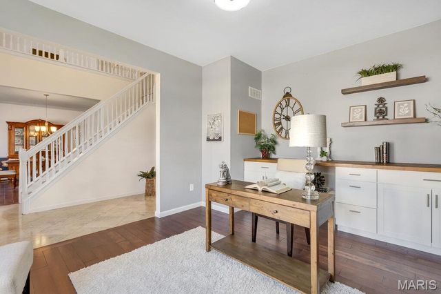 826 Summit Glen Court, Fenton, MO 63026