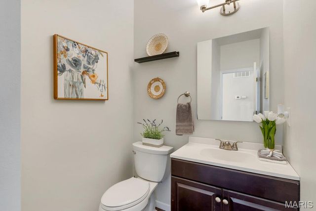 826 Summit Glen Court, Fenton, MO 63026