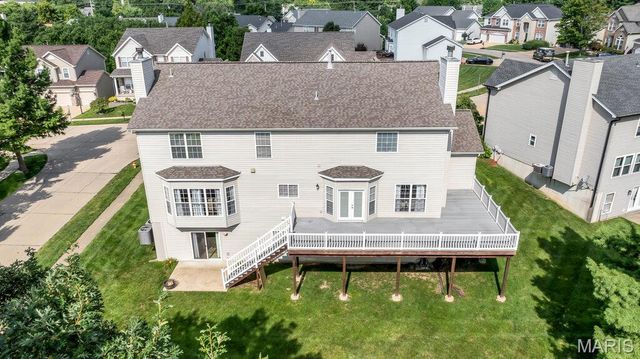 826 Summit Glen Court, Fenton, MO 63026