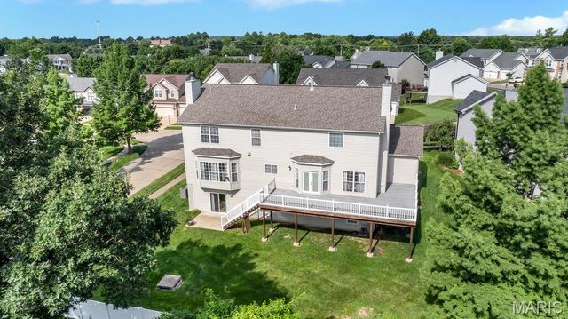 826 Summit Glen Court, Fenton, MO 63026